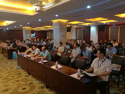 節(jié)能降耗，保衛(wèi)藍(lán)天，心日源攜工廠節(jié)電裝置與會(huì)太倉(cāng)市節(jié)能宣傳周啟動(dòng)儀式，為企業(yè)節(jié)能降耗提供新的技術(shù)支撐。